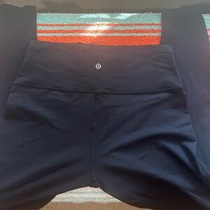 Luon fabric Wunder Under leggings. 28” size 10 high rise